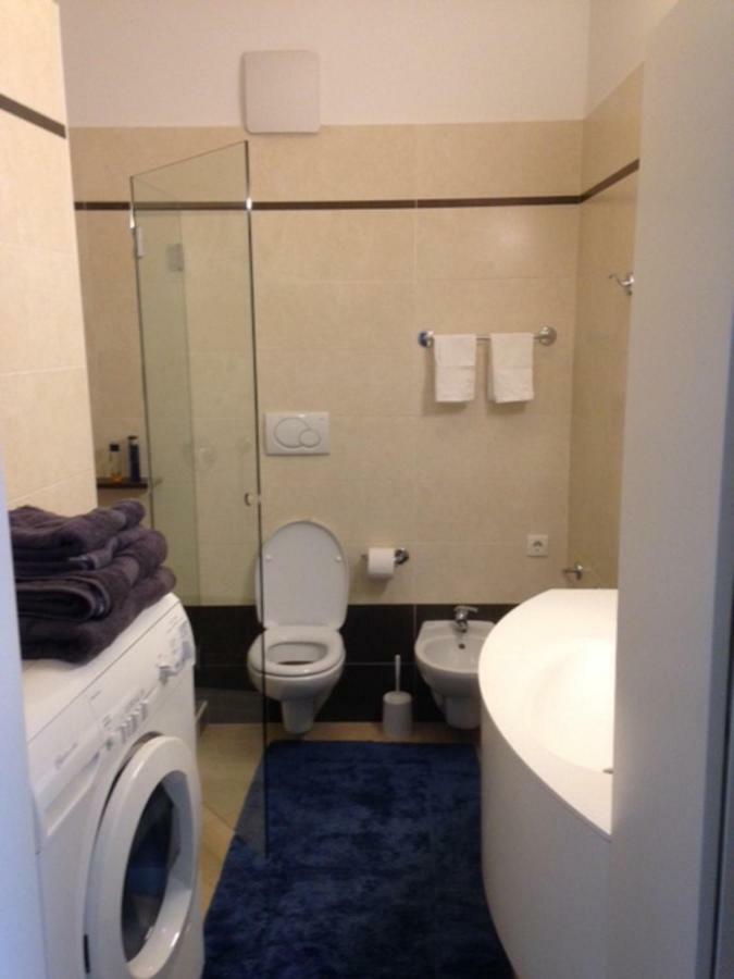 Apartment G.Verdi Болзано Екстериор снимка